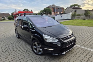 Ford S-Max 2.2 TDCi DPF Titanium